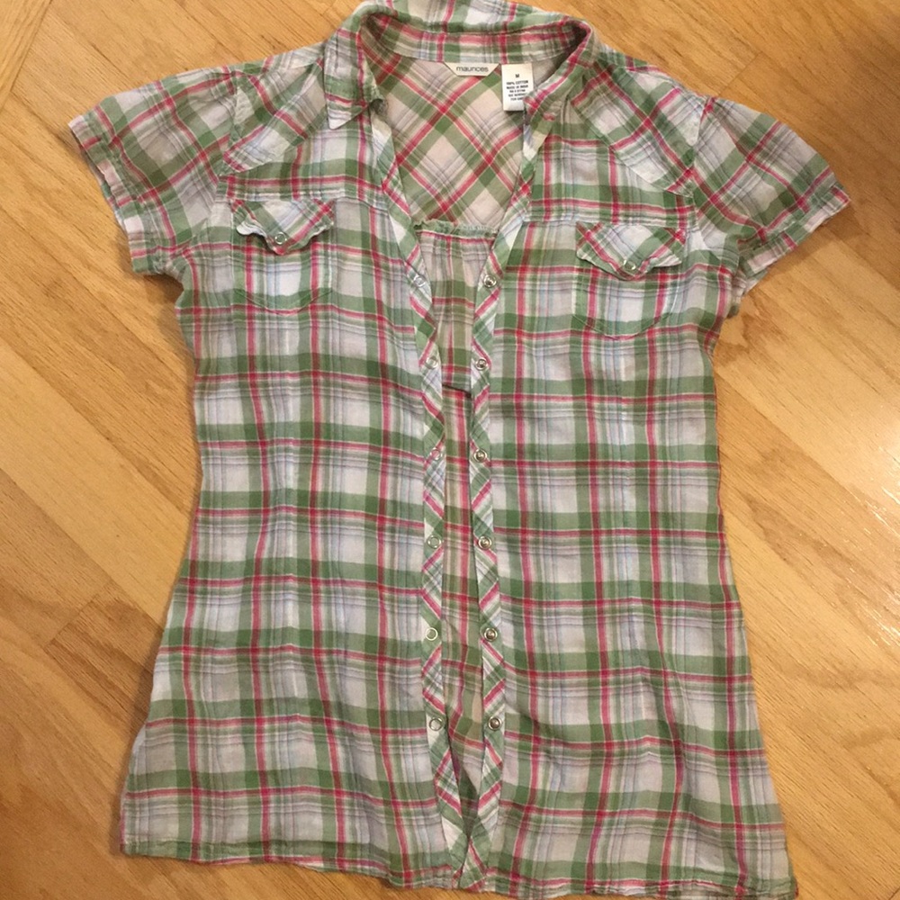 Maurices snap top